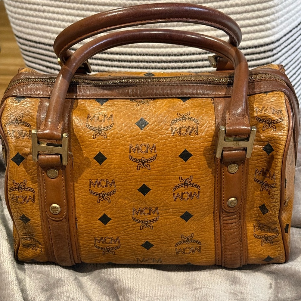 MCM Mini Boston + Trifold Wallet Bundle Authentic - Picture 6 of 8